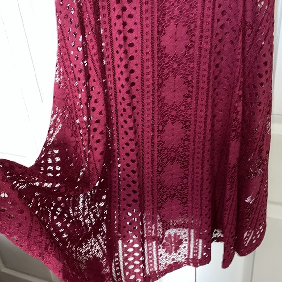 F21 Contemporary Floral Crochet MIDI Dress in Red size L - Picture 3 of 5